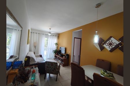 Sala de apartamento para alugar com 2 quartos, 55m² em Taquara, Rio de Janeiro