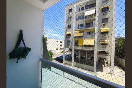 Varanda de apartamento para alugar com 2 quartos, 55m² em Taquara, Rio de Janeiro