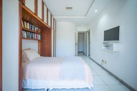 Casa à venda com 4 quartos, 450m² em Barra da Tijuca, Rio de Janeiro