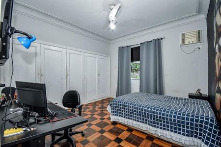 Casa à venda com 5 quartos, 520m² em Leme, Rio de Janeiro