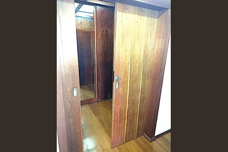 Apartamento à venda com 3 quartos, 192m² em Vila Assunção, Santo André