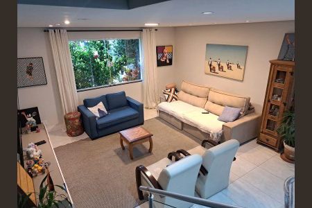 Casa à venda com 4 quartos, 273m² em Vila Mariza, São Bernardo do Campo