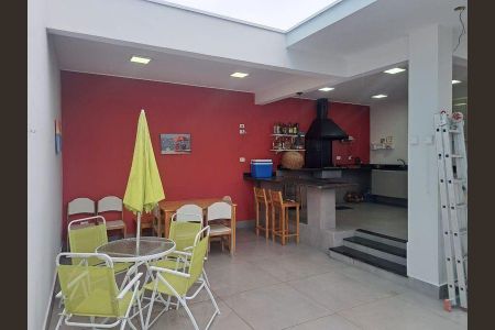 Casa à venda com 4 quartos, 273m² em Vila Mariza, São Bernardo do Campo