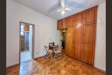 Studio de kitnet/studio para alugar com 1 quarto, 25m² em Laranjeiras, Rio de Janeiro