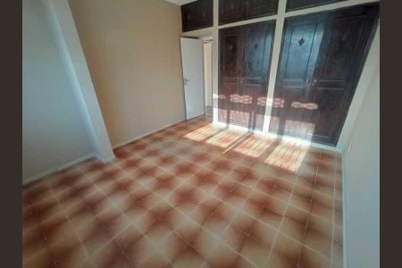 Casa à venda com 3 quartos, 230m² em Tauá, Rio de Janeiro