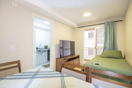 Sala de apartamento à venda com 2 quartos, 58m² em Novo Osasco, Osasco