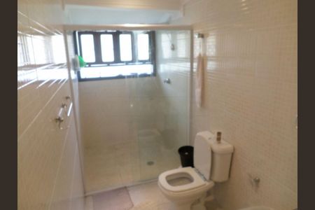 Casa à venda com 6 quartos, 400m² em Interlagos, São Paulo