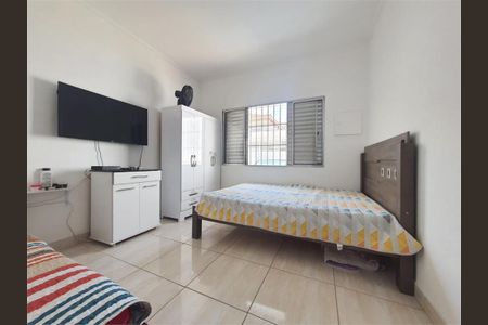 Casa à venda com 4 quartos, 140m² em Vila Salete, São Paulo