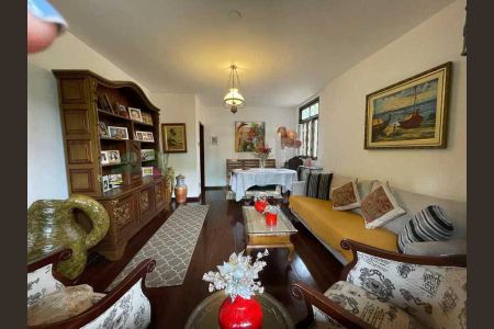 Casa à venda com 4 quartos, 228m² em Bancários, Rio de Janeiro