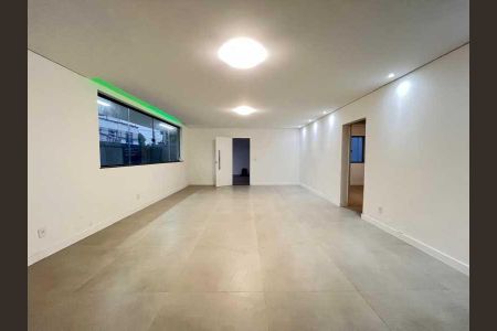 Casa à venda com 5 quartos, 375m² em Tauá, Rio de Janeiro