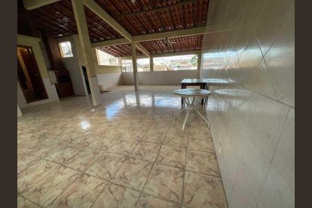 Casa à venda com 192m², 3 quartos e 2 vagas