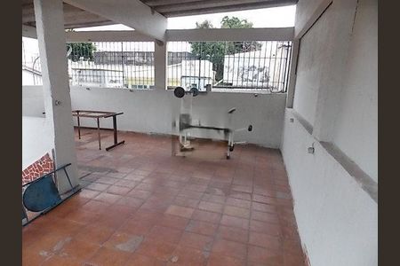 Casa à venda com 129m², 3 quartos e 4 vagas