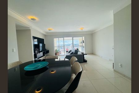 Apartamento à venda com 3 quartos, 110m² em Vila Alexandria, São Paulo