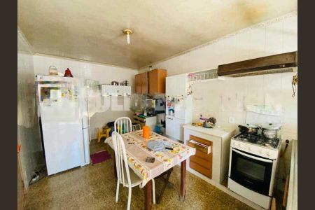 Casa de Condomínio à venda com 3 quartos, 60m² em Cidade de Deus, Rio de Janeiro