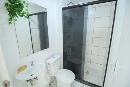 Banheiro Social de kitnet/studio para alugar com 1 quarto, 30m² em Brás, São Paulo