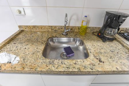 Apartamento à venda com 45m², 2 quartos e 1 vagaCozinha 