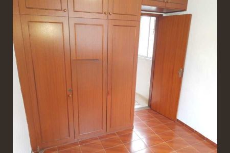 Casa à venda com 216m², 4 quartos e 2 vagas