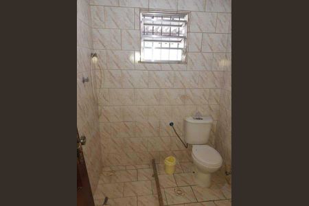 Casa à venda com 216m², 4 quartos e 2 vagas