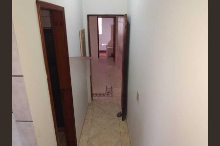 Casa à venda com 216m², 4 quartos e 2 vagas