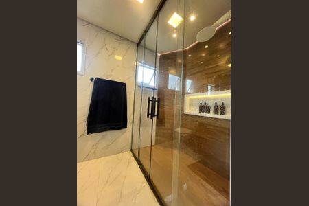 Casa à venda com 3 quartos, 250m² em Vila Curuçá, Santo André