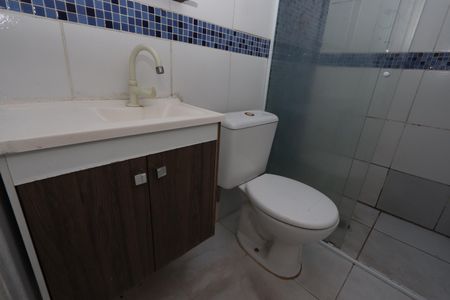 Banheiro de casa à venda com 7 quartos, 500m² em Vila California, São Paulo