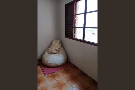 Casa à venda com 3 quartos, 268m² em Vila Valparaíso, Santo André