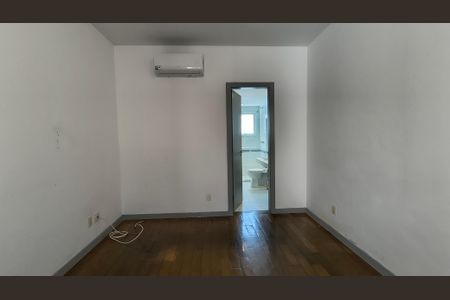 Apartamento para alugar com 340m², 4 quartos e 2 vagas Apartamento para alugar com 340m², 4 quartos e 2 vagasSuíte 2