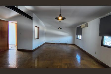 Apartamento para alugar com 340m², 4 quartos e 2 vagas Apartamento para alugar com 340m², 4 quartos e 2 vagasQuarto