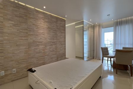Sala de apartamento para alugar com 2 quartos, 58m² em Jardim Flor da Montanha, Guarulhos