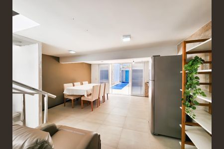 Foto 01 de casa à venda com 4 quartos, 195m² em Vila Clementino, São Paulo