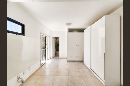 Foto 01 de casa à venda com 4 quartos, 195m² em Vila Clementino, São Paulo