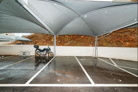 Apartamento à venda com 45m², 2 quartos e 1 vaga Apartamento à venda com 45m², 2 quartos e 1 vagaGaragem