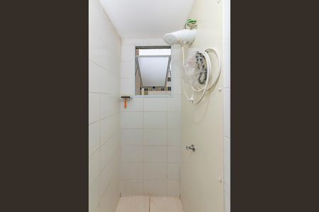 Apartamento à venda com 45m², 2 quartos e 1 vaga Apartamento à venda com 45m², 2 quartos e 1 vagaBanheiro Social