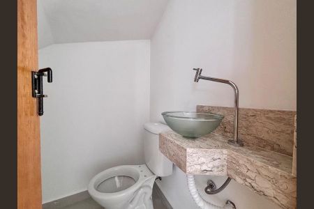 Foto 12 de casa à venda com 2 quartos, 65m² em Vila Constança, São Paulo