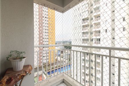 Varanda  de apartamento à venda com 3 quartos, 69m² em Maranhão, São Paulo