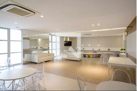 Apartamento para alugar com 63m², 2 quartos e 1 vagaÁrea comum - Salão de Festas