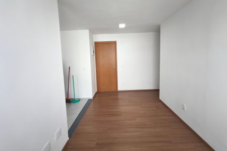 Sala de apartamento para alugar com 2 quartos, 44m² em Vila Satúrnia, Campinas