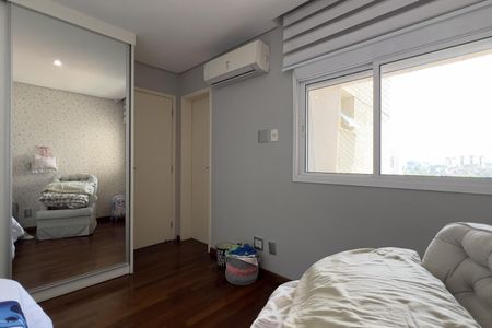 Apartamento à venda com 194m², 4 quartos e 3 vagas Apartamento à venda com 194m², 4 quartos e 3 vagasSuíte 2