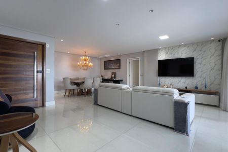 Apartamento à venda com 194m², 4 quartos e 3 vagas Apartamento à venda com 194m², 4 quartos e 3 vagasSala