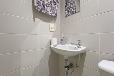 Apartamento à venda com 194m², 4 quartos e 3 vagas Apartamento à venda com 194m², 4 quartos e 3 vagasBanheiro de serviço