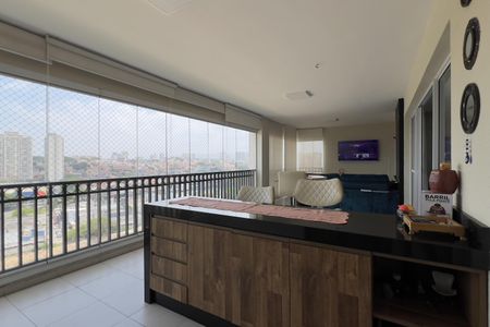 Apartamento à venda com 194m², 4 quartos e 3 vagas Apartamento à venda com 194m², 4 quartos e 3 vagasVaranda gourmet