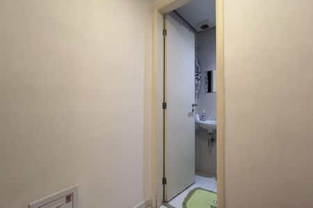 Apartamento à venda com 194m², 4 quartos e 3 vagas Apartamento à venda com 194m², 4 quartos e 3 vagasQuarto de Serviço