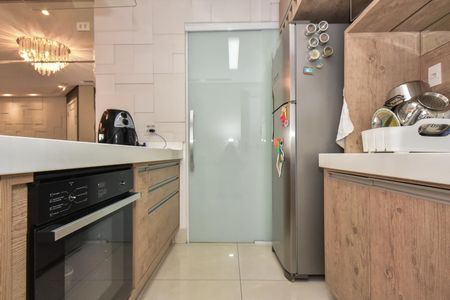 Apartamento para alugar com 96m², 2 quartos e 2 vagasCozinha