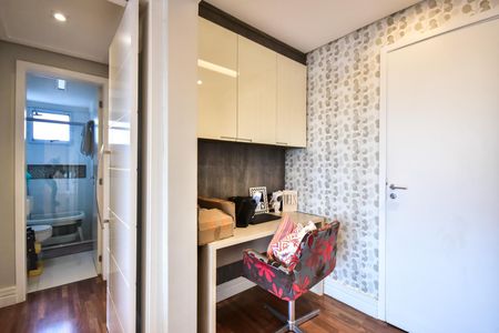 Apartamento para alugar com 96m², 2 quartos e 2 vagasEscritório