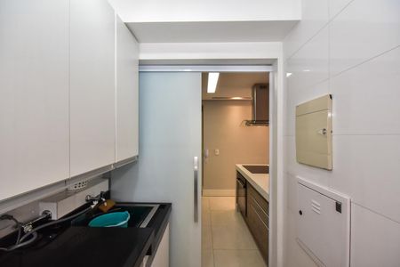 Apartamento para alugar com 96m², 2 quartos e 2 vagasÁrea de Serviço 