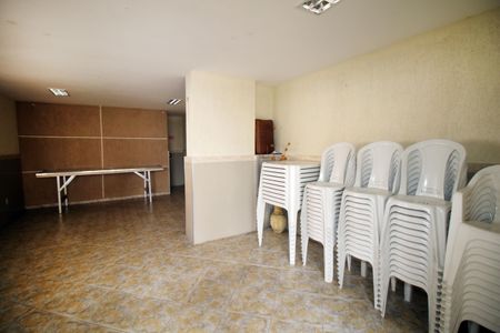 Apartamento para alugar com 58m², 2 quartos e 1 vagaÁrea comum - Salão de festas