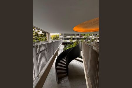 Apartamento à venda com 66m², 2 quartos e 1 vagaÁrea comum