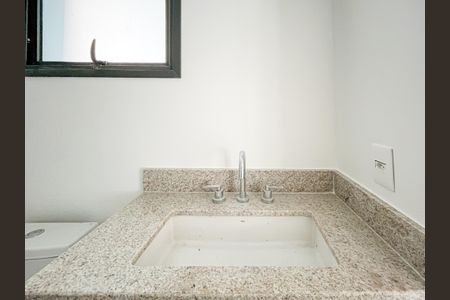 Apartamento à venda com 66m², 2 quartos e 1 vagaBanheiro da Suíte 2