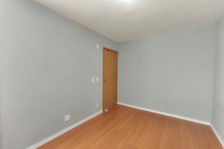 Sala de apartamento à venda com 2 quartos, 44m² em Jardim Capivari, Campinas