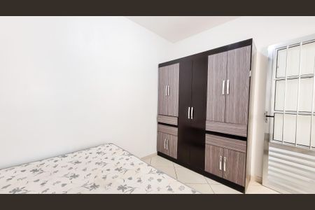 Sala / Quarto de kitnet/studio para alugar com 1 quarto, 25m² em Cidade Universitária, Campinas